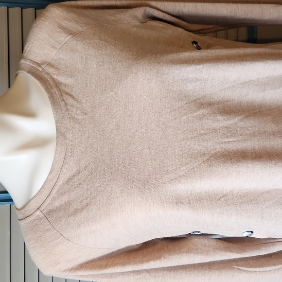 YA Los Angeles Neutral Button-Detail Top with Plaid Back Accent - Picture 3 of 15